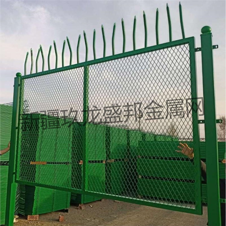 和田地浸塑护栏网